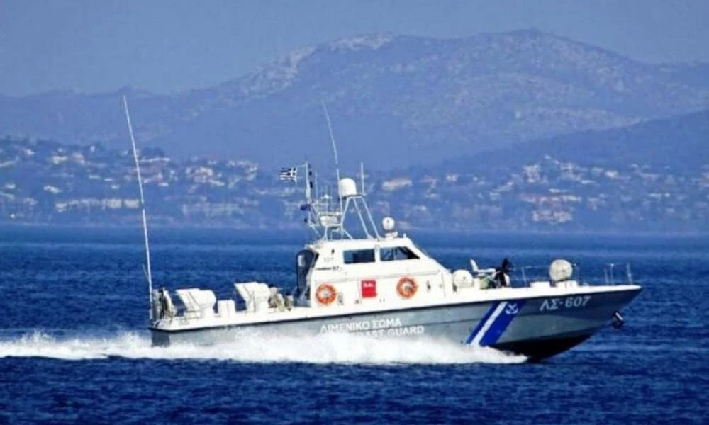 Σάμος: Διασώθηκαν 50 μετανάστες από το Λιμενικό